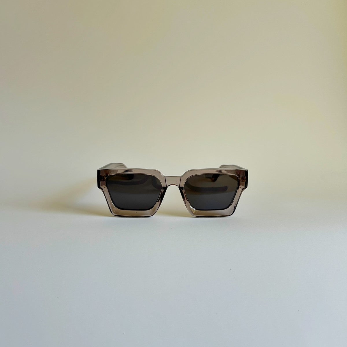 model 21 Grey